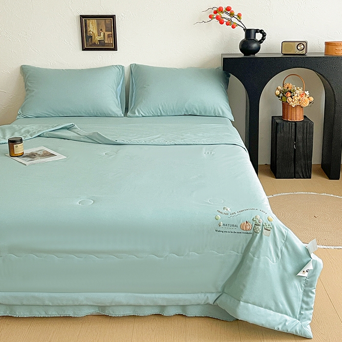 91家纺网 家纺一手货源 找家纺 易展家居 2026新款水洗棉大豆纤维夏被 田园生活-青色