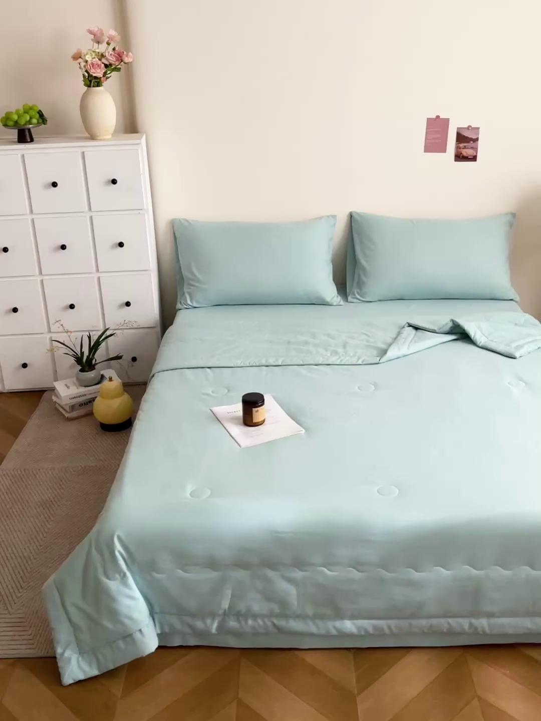 91家纺网 家纺一手货源 找家纺 易展家居 2026新款水洗棉大豆纤维夏被 布偶乐园-青色