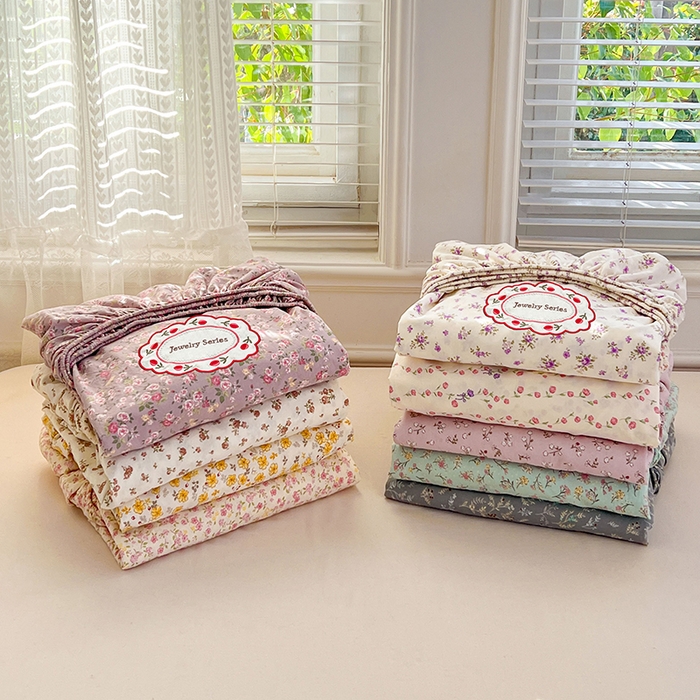 91家纺网 家纺一手货源 找家纺 （总）圣比熊 2026新款A类云朵棉亲肤四季款刺绣床笠席梦思床罩全包床单三件套