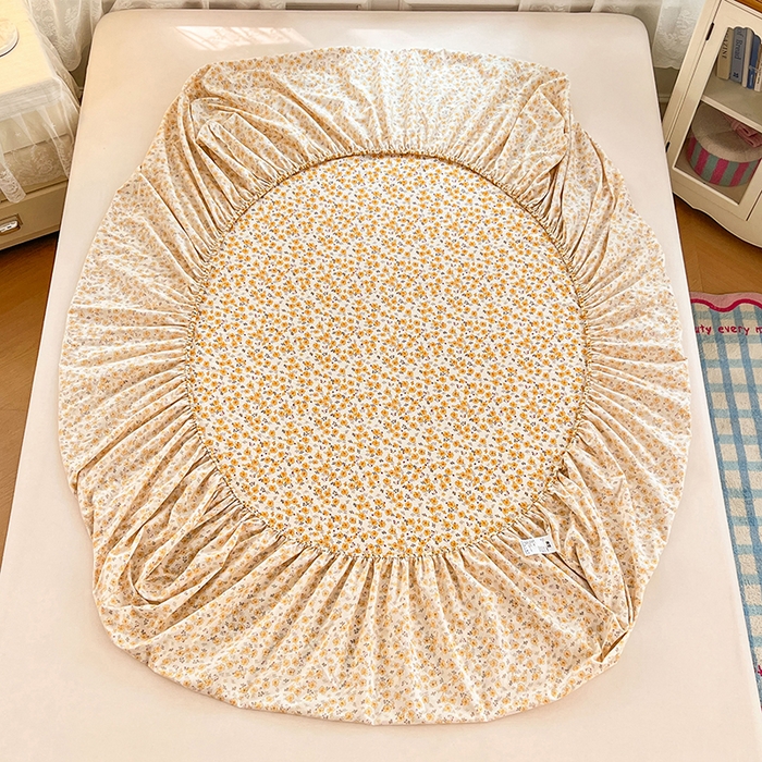 91家纺网 家纺一手货源 找家纺 圣比熊 2026新款A类云朵棉亲肤四季款刺绣床笠席梦思床罩全包床单三件套 春日暖阳（刺绣款）