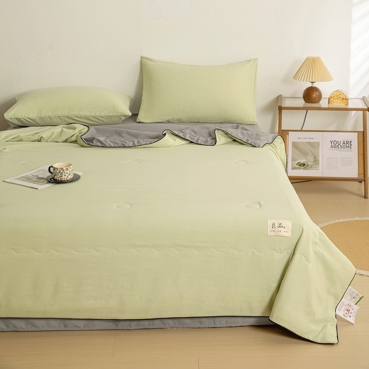 91家纺网 家纺一手货源 找家纺 易展家居 2026新款水洗棉新疆棉花夏被-嵌绳款 嵌绳-薄荷绿+浅灰