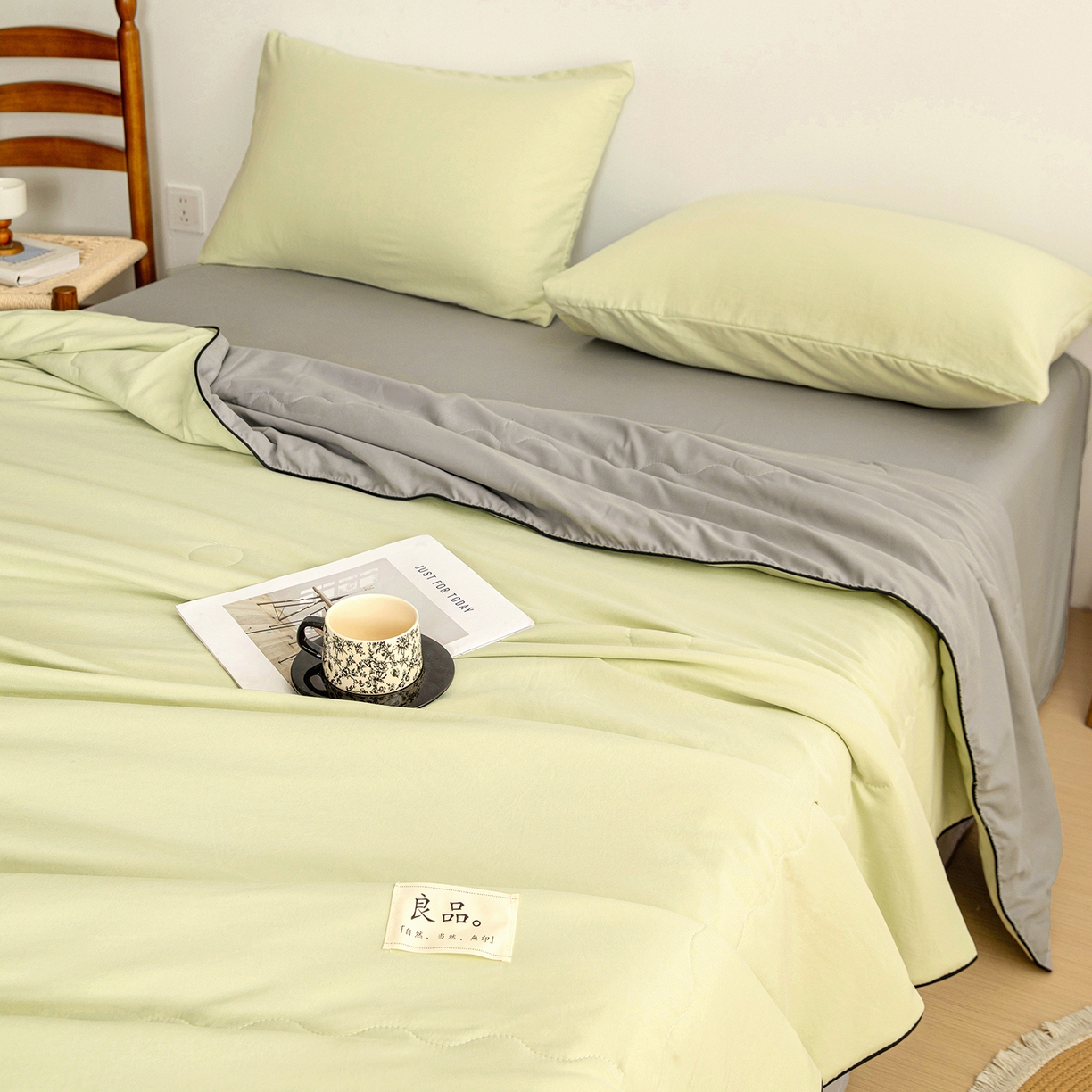 91家纺网 家纺一手货源 找家纺 易展家居 2026新款水洗棉新疆棉花夏被-嵌绳款 嵌绳-薄荷绿+浅灰