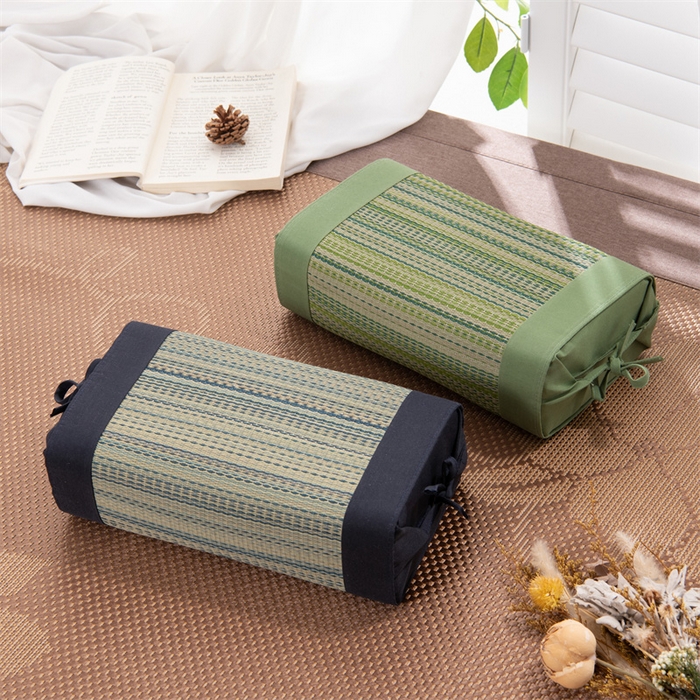 91家纺网 家纺一手货源 找家纺 （总）仁宇枕业 2026新款新品清爽夏凉透气吸湿排汗枕天然蔺草宫廷系列抱睡枕头枕芯