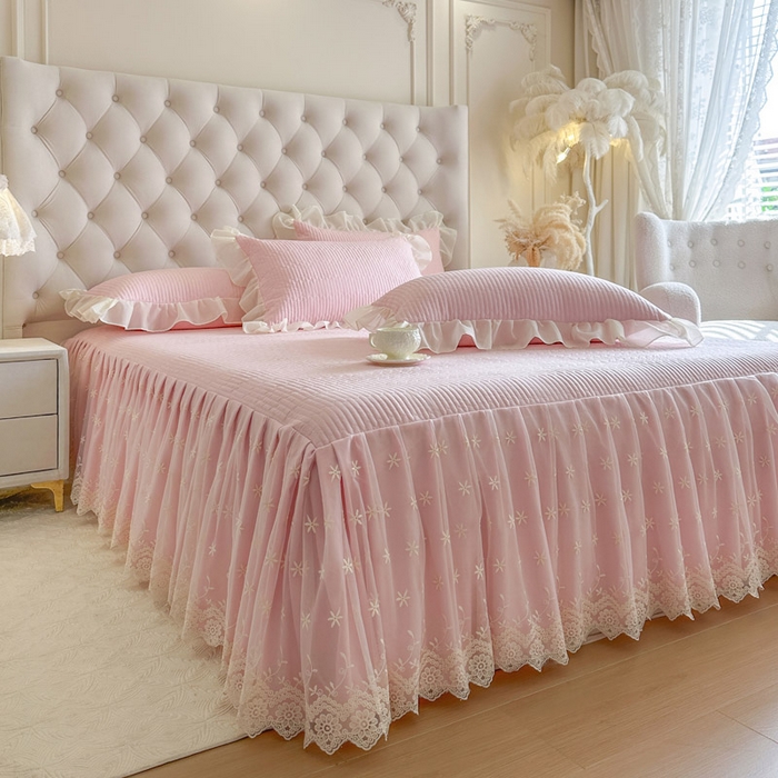 91家纺网 家纺一手货源 找家纺 瑞宝 2026新款泡芙棉花边床裙四件套-栀子海 栀子海-粉樱