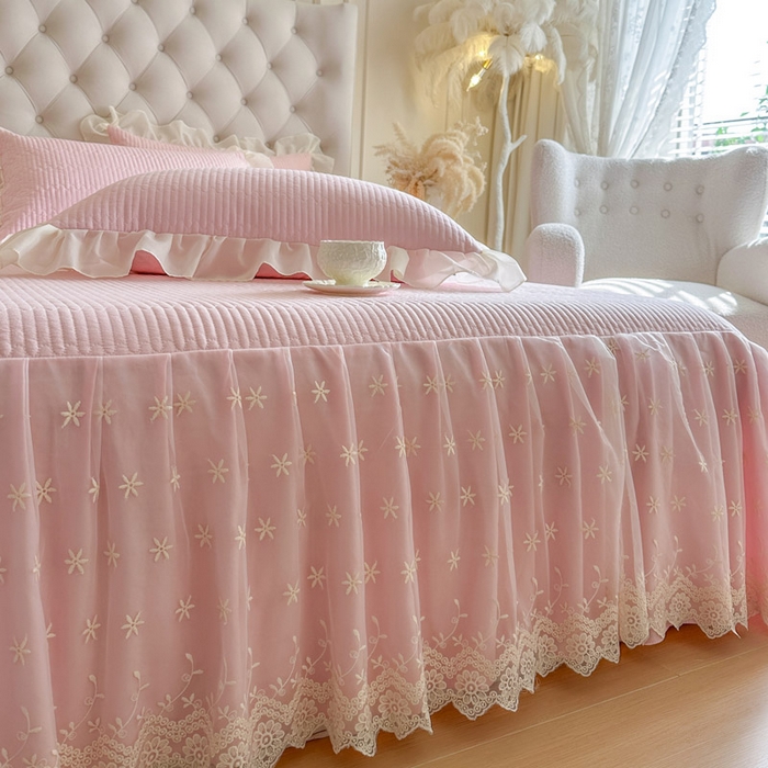 91家纺网 家纺一手货源 找家纺 瑞宝 2026新款泡芙棉花边床裙四件套-栀子海 栀子海-粉樱