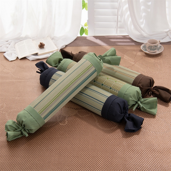 91家纺网 家纺一手货源 找家纺 （总）仁宇枕业 2026新款新品 天然蔺草凉席糖果枕头荞麦护颈椎圆形枕头枕芯