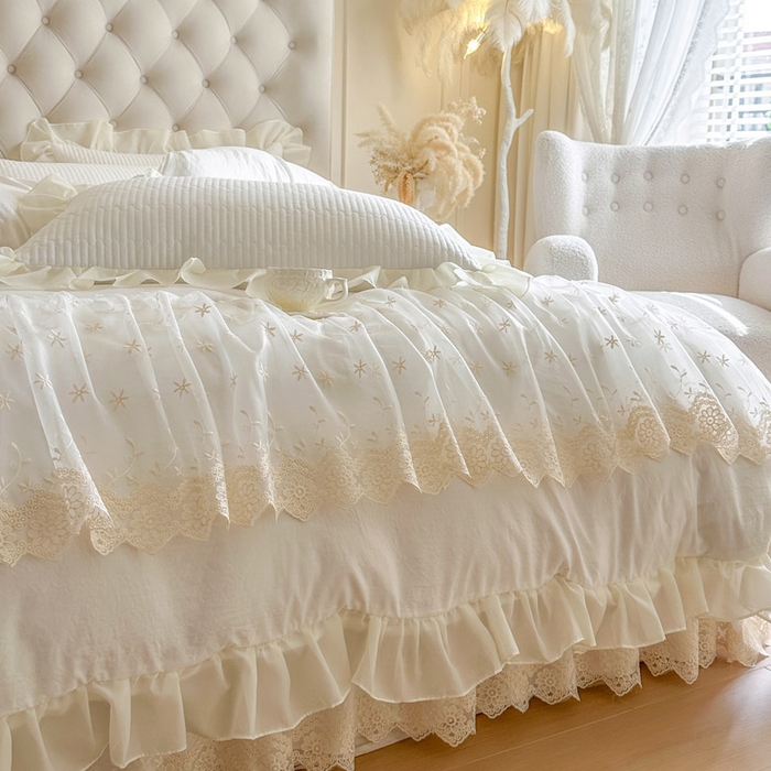 91家纺网 家纺一手货源 找家纺 瑞宝 2026新款泡芙棉花边床裙三件套-栀子海 栀子海-柔白