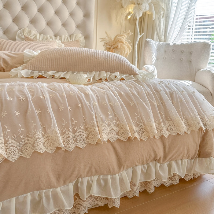 91家纺网 家纺一手货源 找家纺 瑞宝 2026新款泡芙棉花边床裙三件套-栀子海 栀子海-奶咖