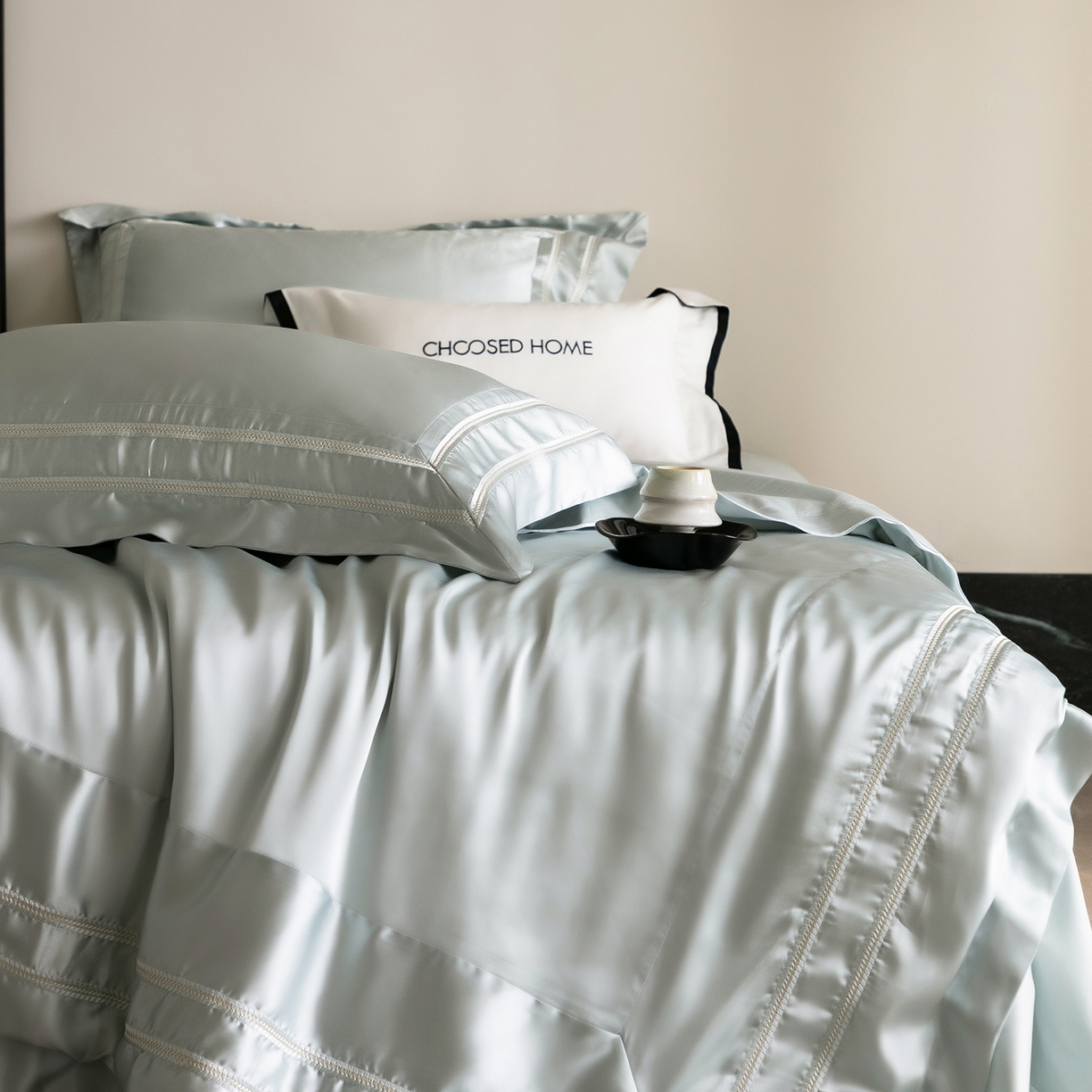 91家纺网 家纺一手货源 找家纺 初拾 2026新款高精密简奢绣花四件套-仙度瑞拉 仙度瑞拉-海边蓝