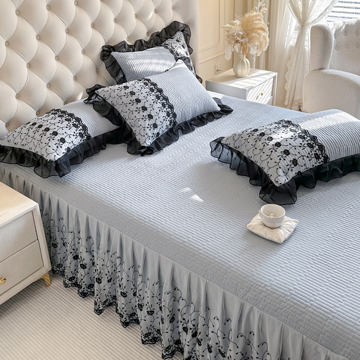 91家纺网 家纺一手货源 找家纺 瑞宝 2026新款泡芙棉花边床裙四件套-南法玫瑰 南法玫瑰-雾蓝