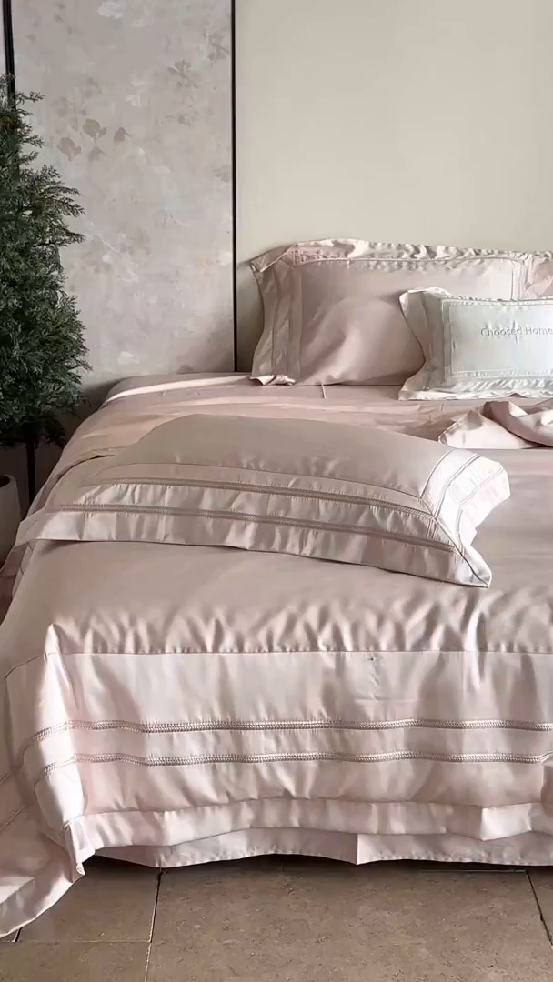 91家纺网 家纺一手货源 找家纺 初拾 2026新款高精密简奢绣花四件套-仙度瑞拉 仙度瑞拉-少女粉