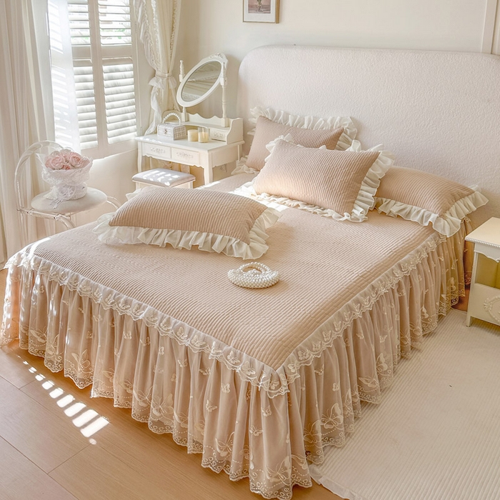 91家纺网 家纺一手货源 找家纺 瑞宝 2026新款泡芙棉花边床裙三件套-米兰系列 米兰-奶咖