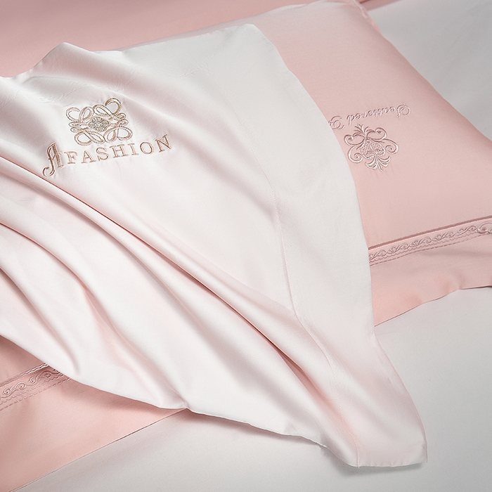 91家纺网 家纺一手货源 找家纺 诗黛尔 2026春夏新款长绒棉刺绣 克罗星系列 克罗星-落樱粉