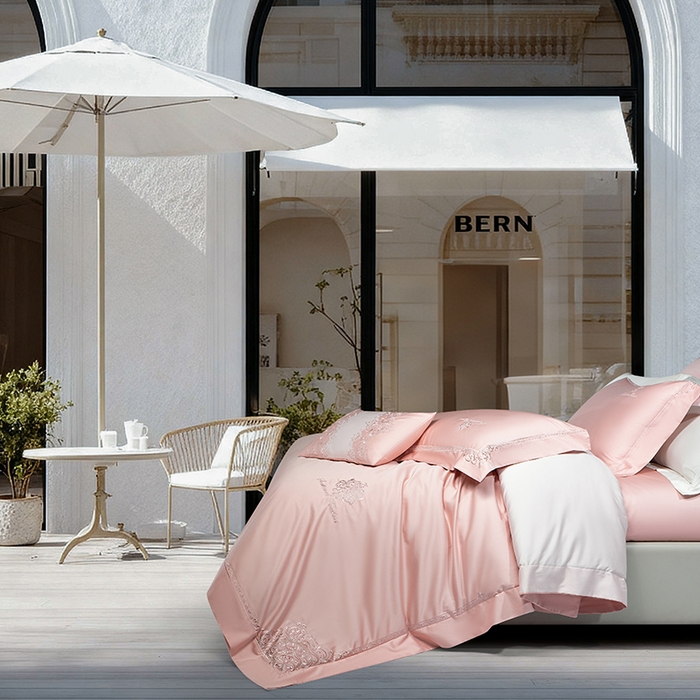 91家纺网 家纺一手货源 找家纺 诗黛尔 2026春夏新款长绒棉刺绣 克罗星系列 克罗星-落樱粉