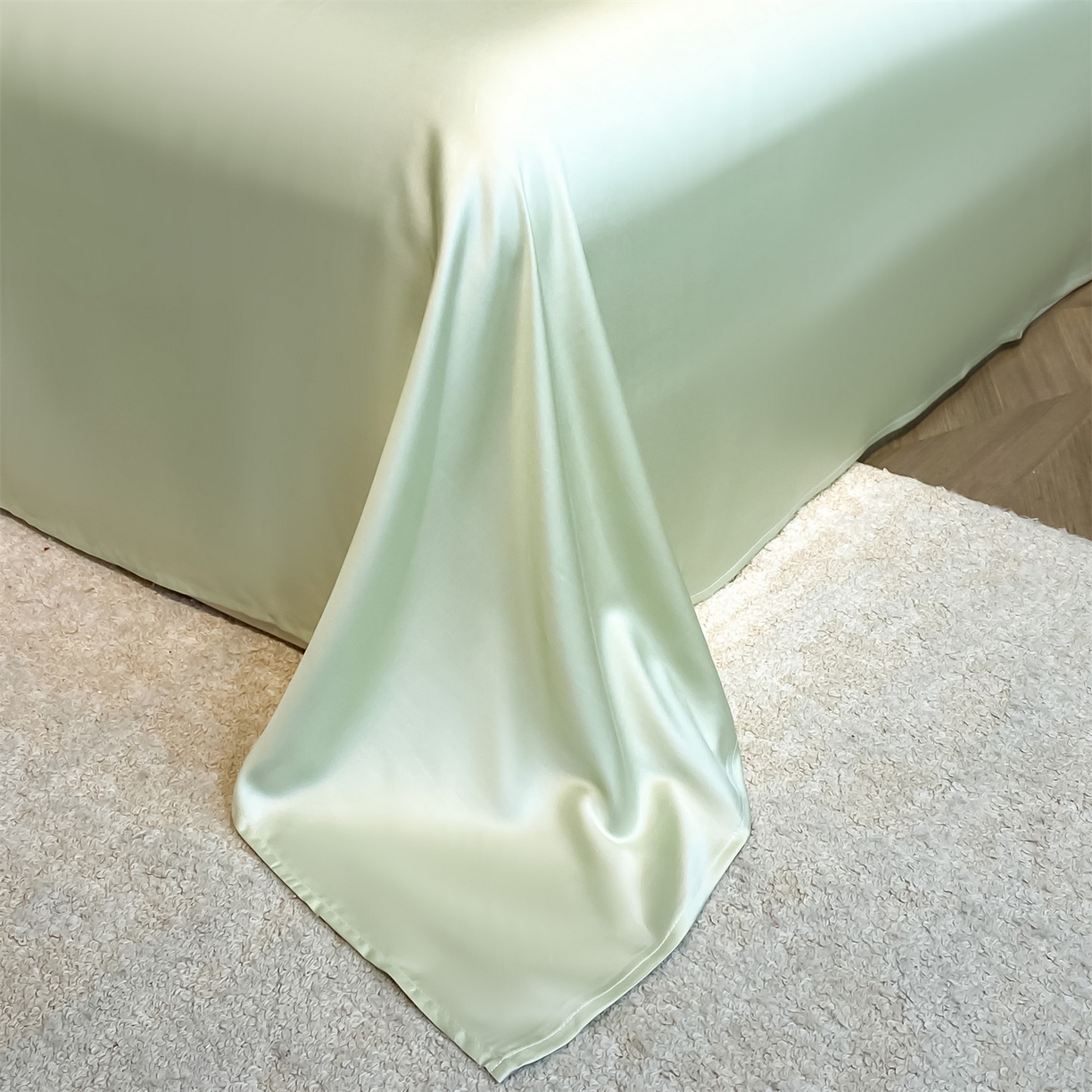 91家纺网 家纺一手货源 找家纺 笙意家纺 2026新款小马元素刺绣夏被-以梦为马系列 以梦为马-黄+绿