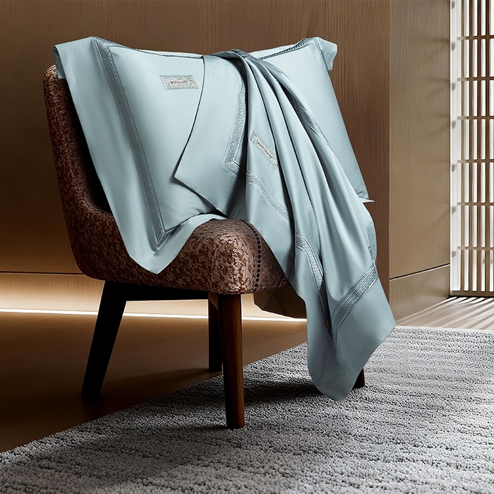 91家纺网 家纺一手货源 找家纺 诗黛尔 2026春夏新款长绒棉刺绣 兰博系列 极光蓝