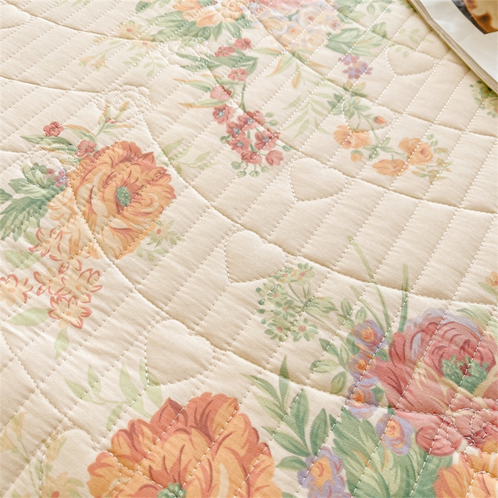 91家纺网 家纺一手货源 找家纺 宜凡家纺 2026新款全棉印花夹棉床笠三件套 春色入梦