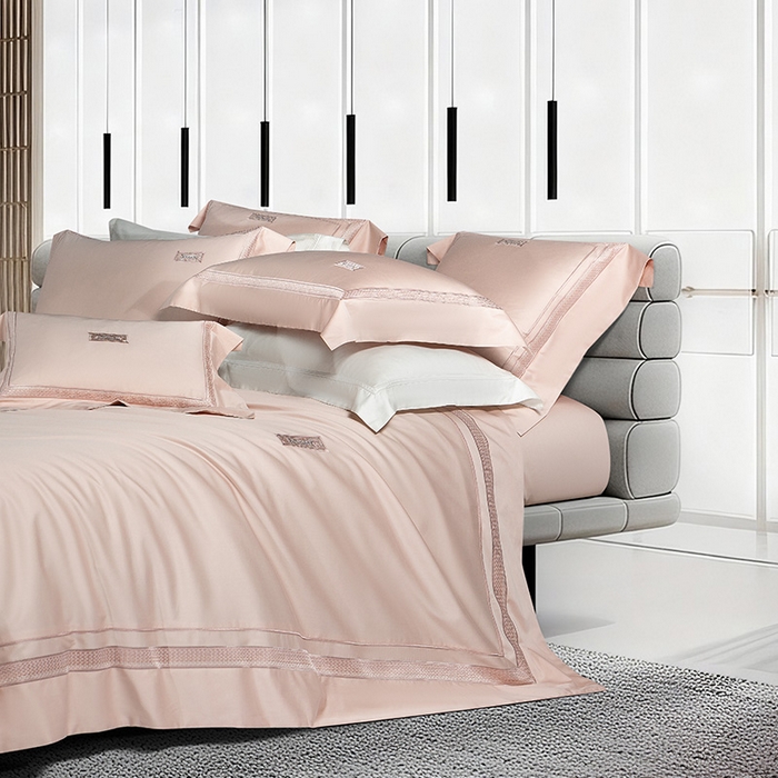 91家纺网 家纺一手货源 找家纺 诗黛尔 2026春夏新款长绒棉刺绣 兰博系列 落樱粉