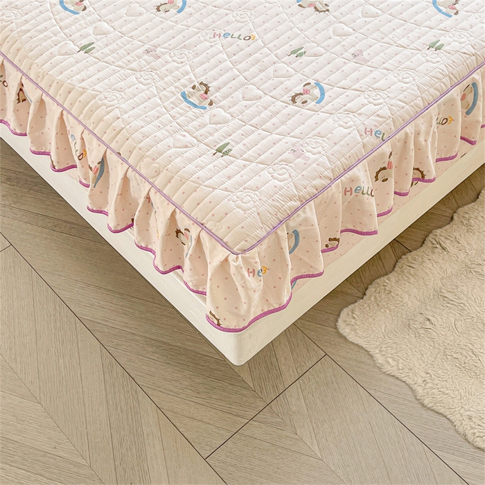 91家纺网 家纺一手货源 找家纺 宜凡家纺 2026新款全棉印花夹棉床笠三件套 摇摇木马