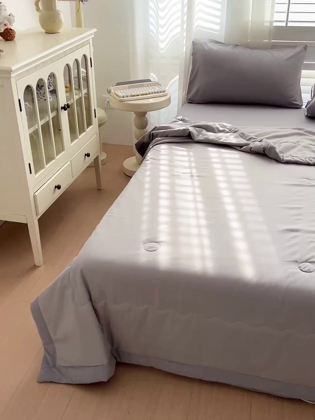 91家纺网 家纺一手货源 找家纺 易展家居 2026新款水洗棉新疆棉花夏被-棉花2 棉花-浅灰