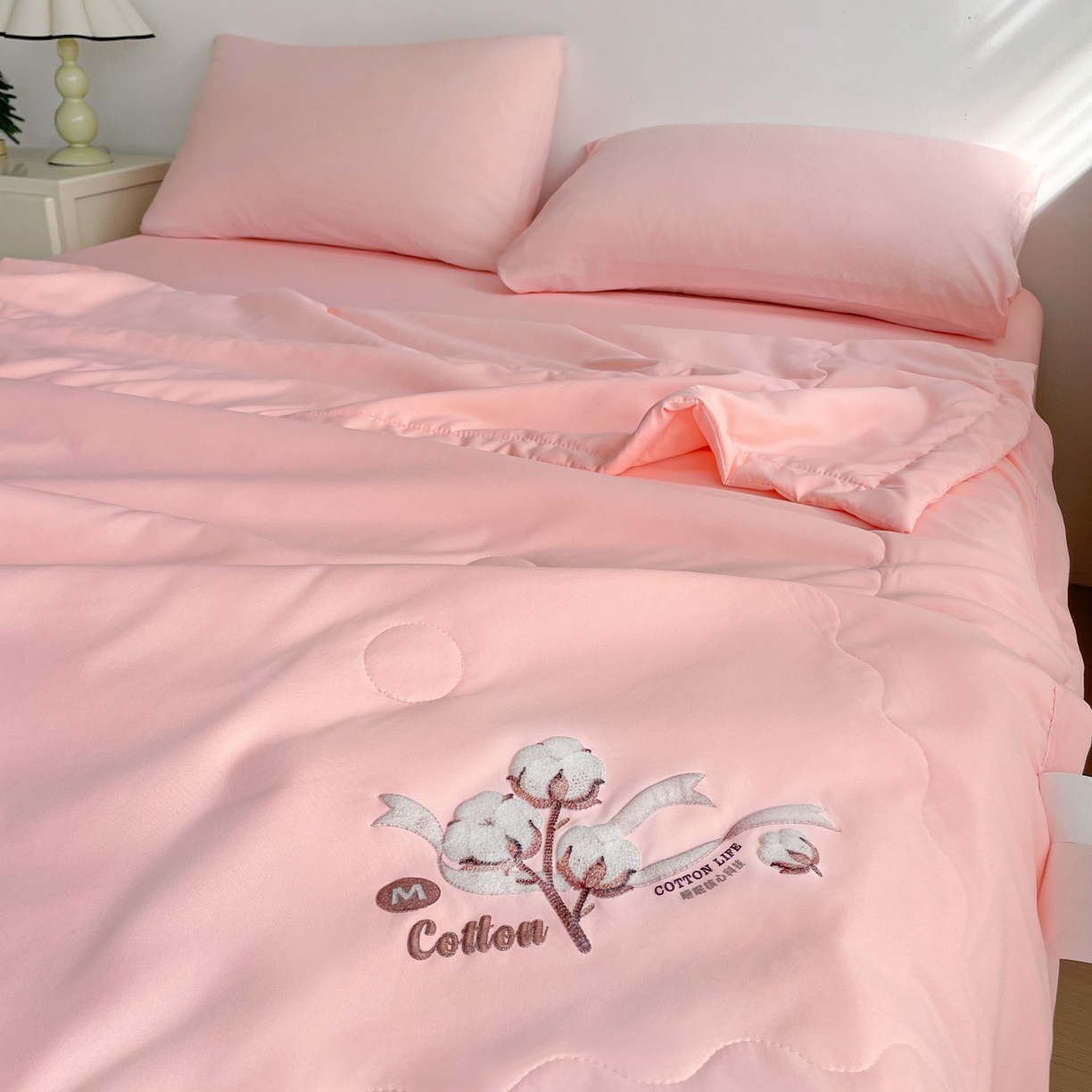 91家纺网 家纺一手货源 找家纺 易展家居 2026新款水洗棉新疆棉花夏被-棉花 棉花-粉色