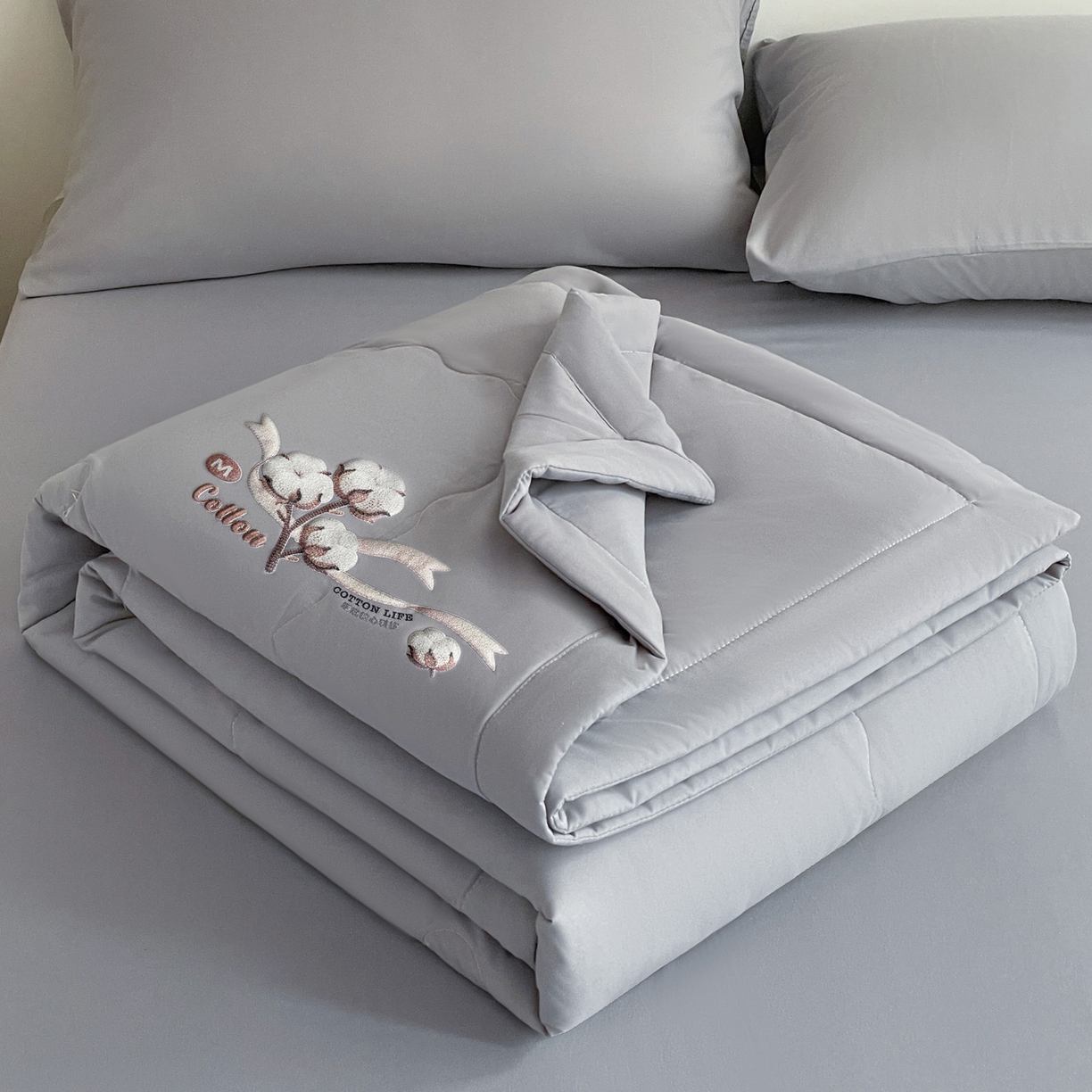 91家纺网 家纺一手货源 找家纺 易展家居 2026新款水洗棉新疆棉花夏被-棉花 棉花-灰色