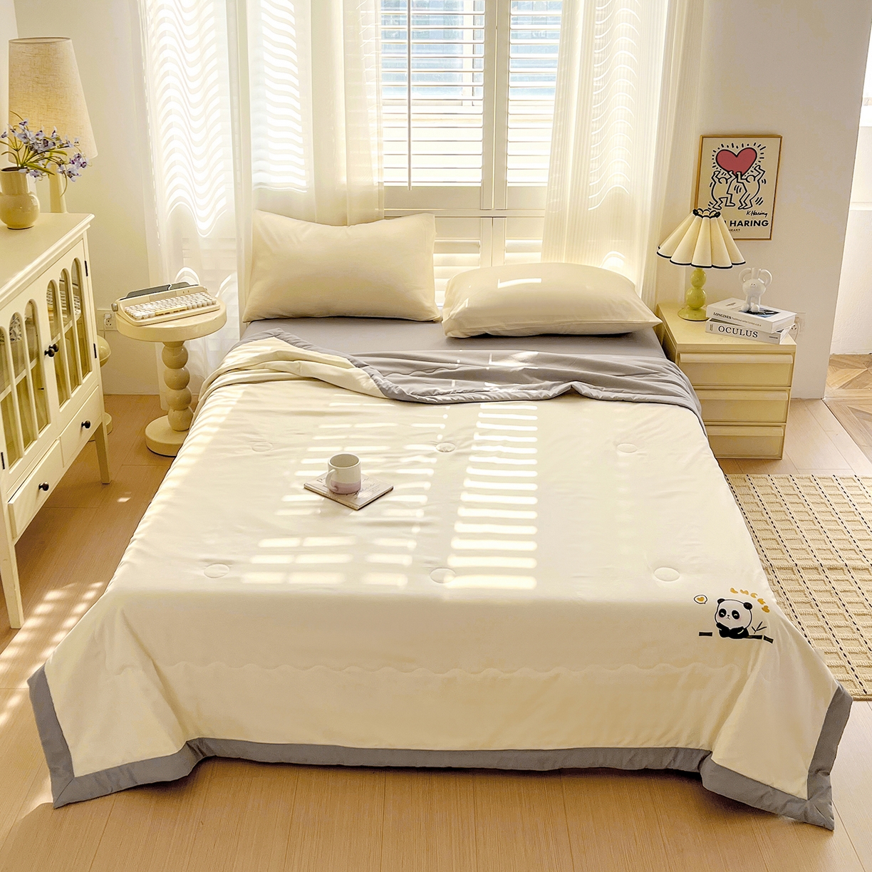 91家纺网 家纺一手货源 找家纺 易展家居 2026新款水洗棉新疆棉花夏被-熊猫 能猫-白拼灰