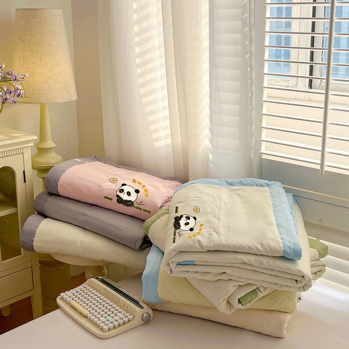 91家纺网 家纺一手货源 找家纺 易展家居 2026新款水洗棉新疆棉花夏被-熊猫 组合图