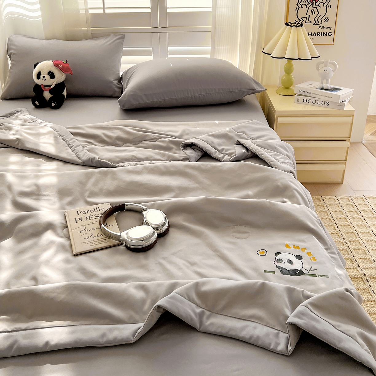 91家纺网 家纺一手货源 找家纺 易展家居 2026新款水洗棉新疆棉花夏被-熊猫 能猫-浅灰