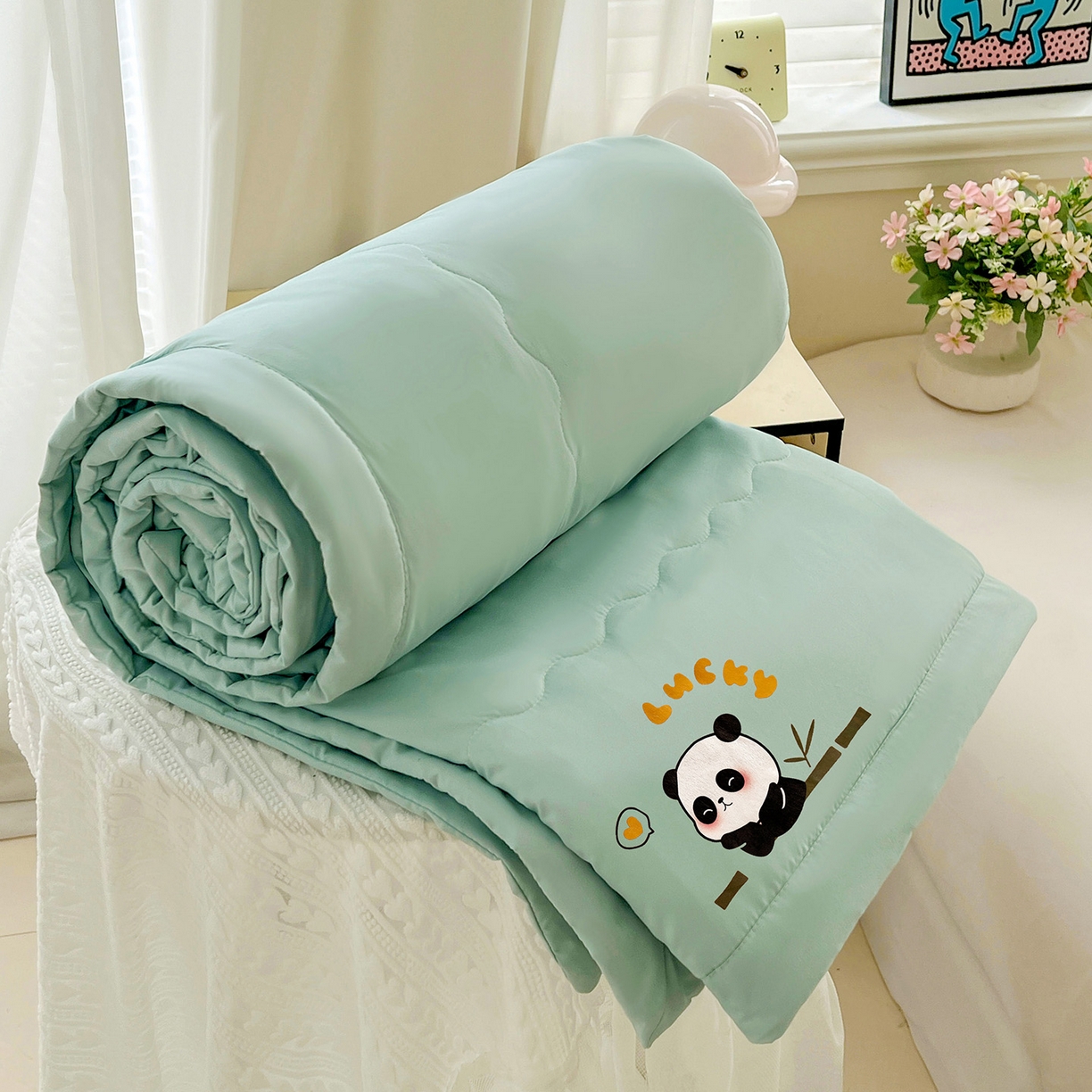 91家纺网 家纺一手货源 找家纺 易展家居 2026新款水洗棉大豆纤维夏被-无染+熊猫 熊猫-奶昔绿