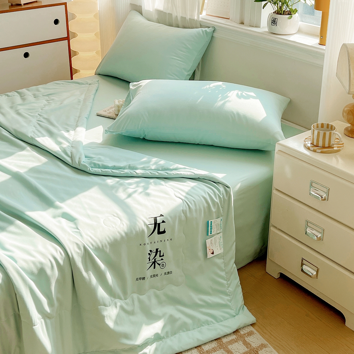 91家纺网 家纺一手货源 找家纺 易展家居 2026新款水洗棉大豆纤维夏被-无染+熊猫 无染-奶昔绿