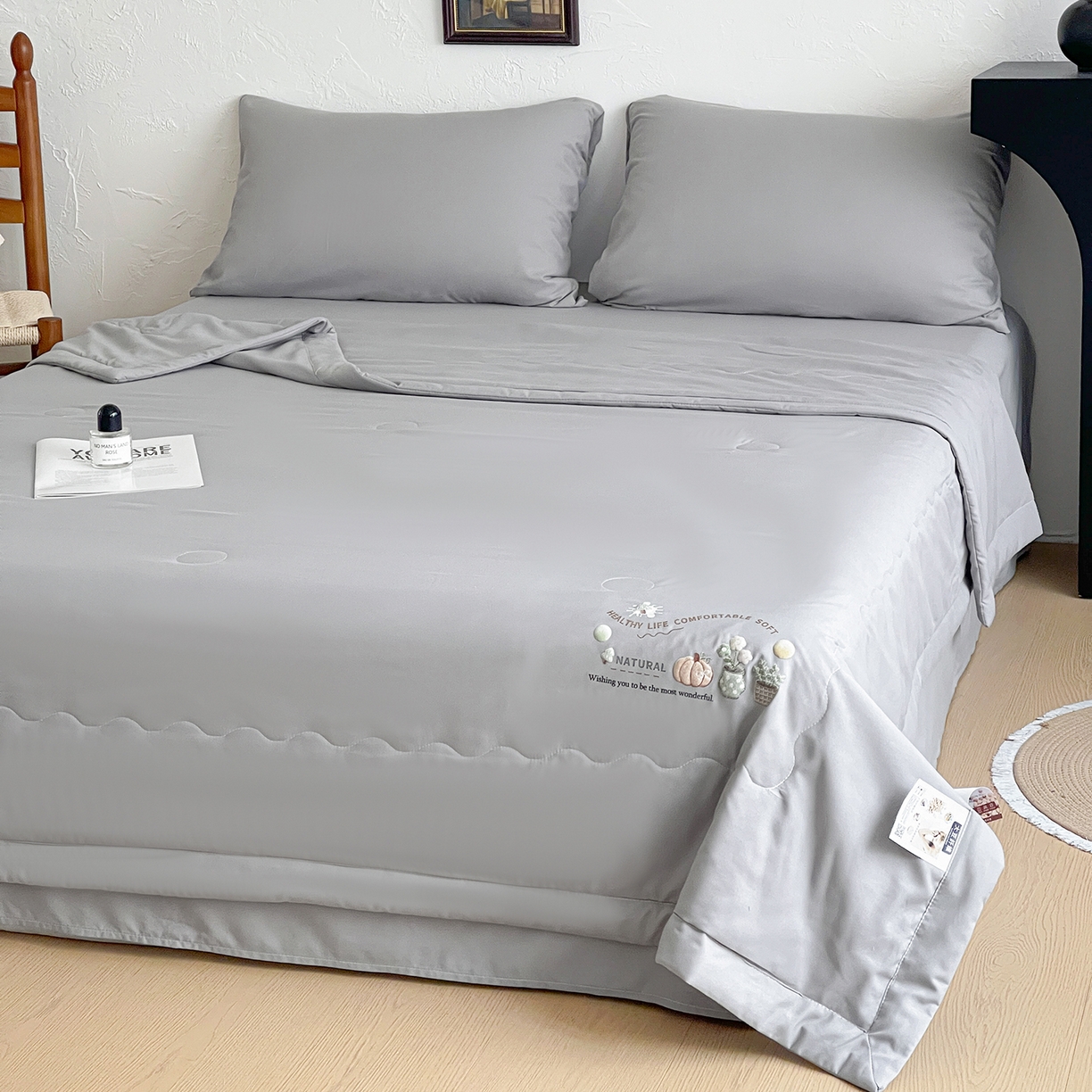 91家纺网 家纺一手货源 找家纺 易展家居 2026新款水洗棉大豆纤维夏被-田园生活 田园生活-灰色