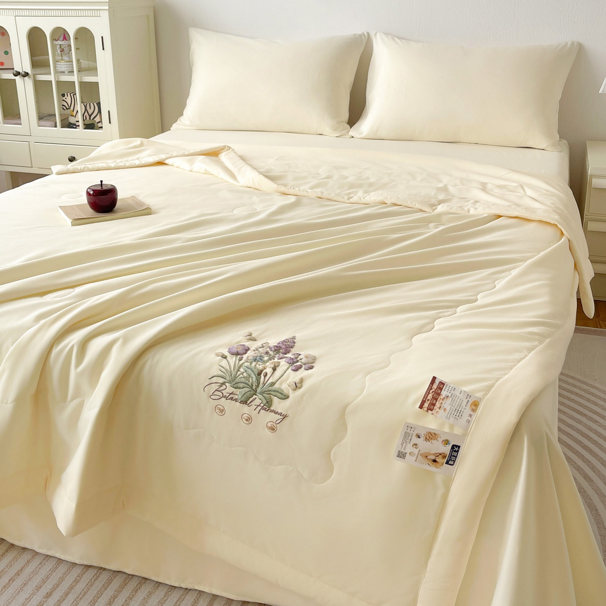 91家纺网 家纺一手货源 找家纺 易展家居 2026新款水洗棉大豆纤维夏被-蝶语花香 蝶语花香-浅黄