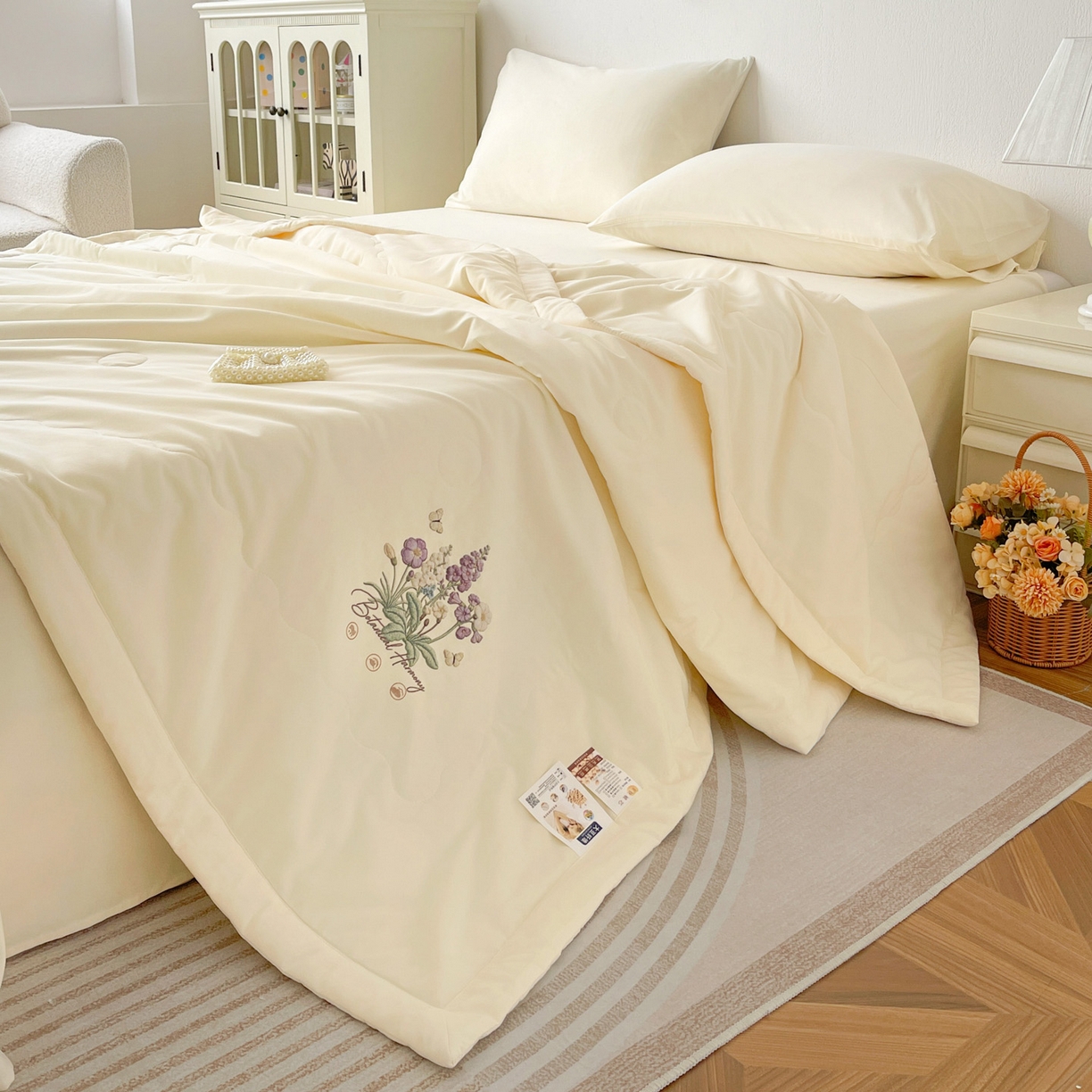 91家纺网 家纺一手货源 找家纺 易展家居 2026新款水洗棉大豆纤维夏被-蝶语花香 蝶语花香-浅黄