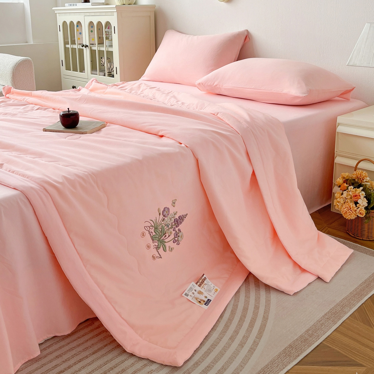 91家纺网 家纺一手货源 找家纺 易展家居 2026新款水洗棉大豆纤维夏被-蝶语花香 蝶语花香-粉色