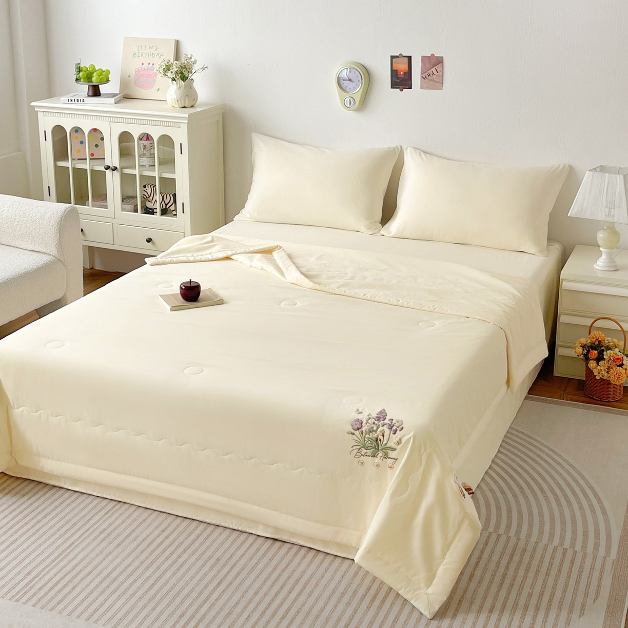 91家纺网 家纺一手货源 找家纺 易展家居 2026新款水洗棉大豆纤维夏被-蝶语花香 蝶语花香-浅黄