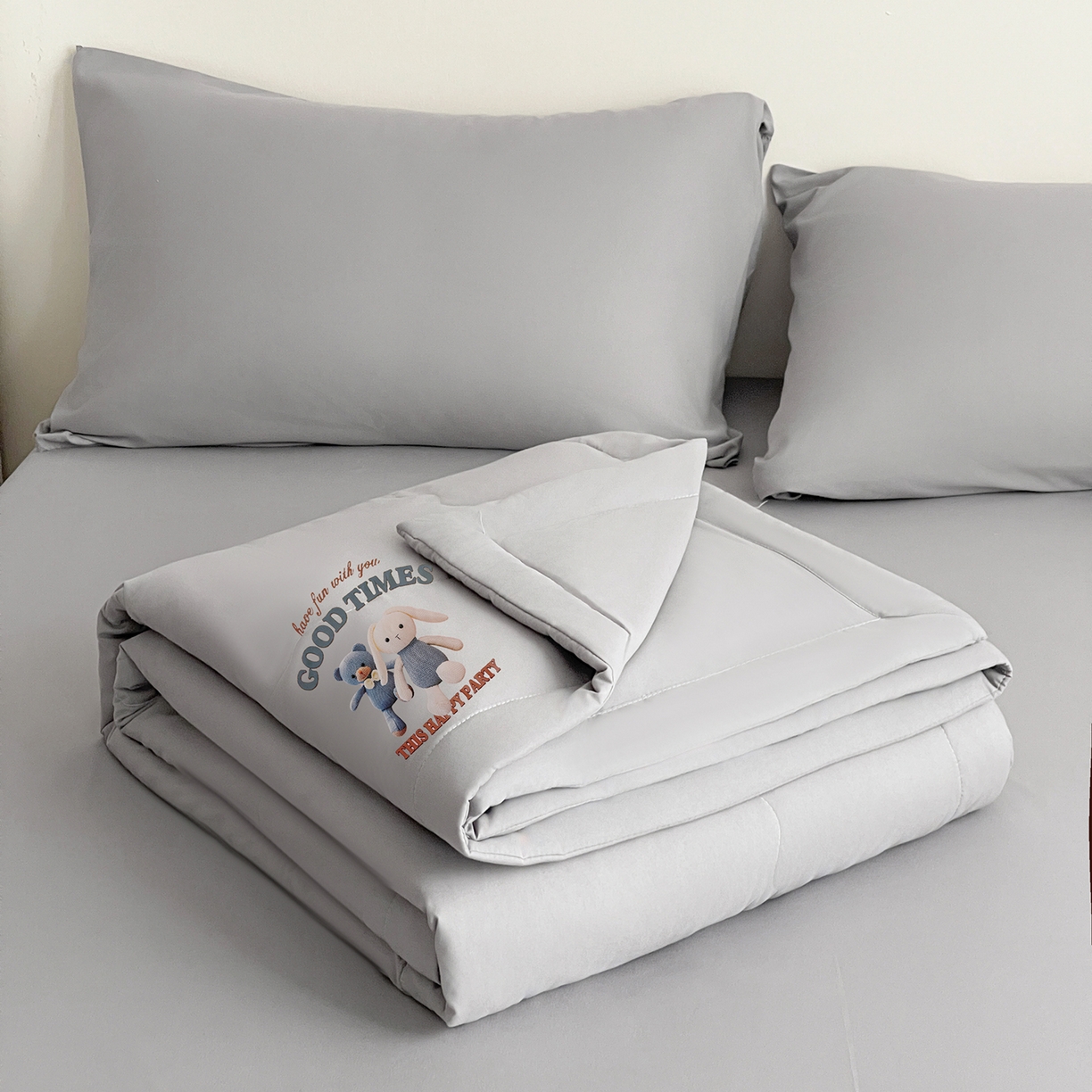 91家纺网 家纺一手货源 找家纺 （总）易展家居 2026新款水洗棉大豆纤维夏被-布偶乐园