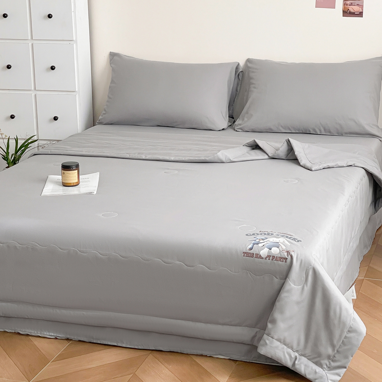 91家纺网 家纺一手货源 找家纺 易展家居 2026新款水洗棉大豆纤维夏被-布偶乐园 布偶乐园-灰色