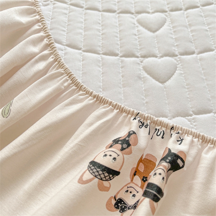 91家纺网 家纺一手货源 找家纺 宜凡家纺 2026新款全棉印花夹棉床笠四件套 森林动物派