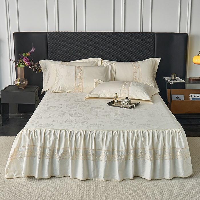 91家纺网 家纺一手货源 找家纺 美达家纺 2026新款全棉纯棉60s提花绣花床裙单床裙床裙单件 晨曦花语-乳白