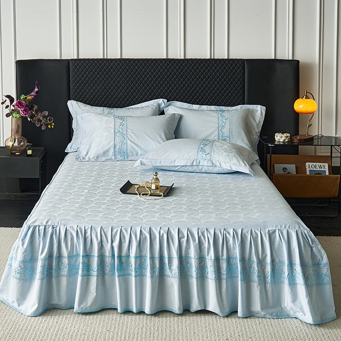 91家纺网 家纺一手货源 找家纺 美达家纺 2026新款全棉纯棉60s提花绣花床裙单床裙床裙单件 枝锦翠曼-空境蓝