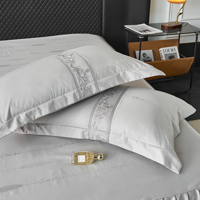 91家纺网 家纺一手货源 找家纺 美达家纺 2026新款全棉纯棉60s提花绣花床裙单床裙床裙单件 贝纳尔-银月光