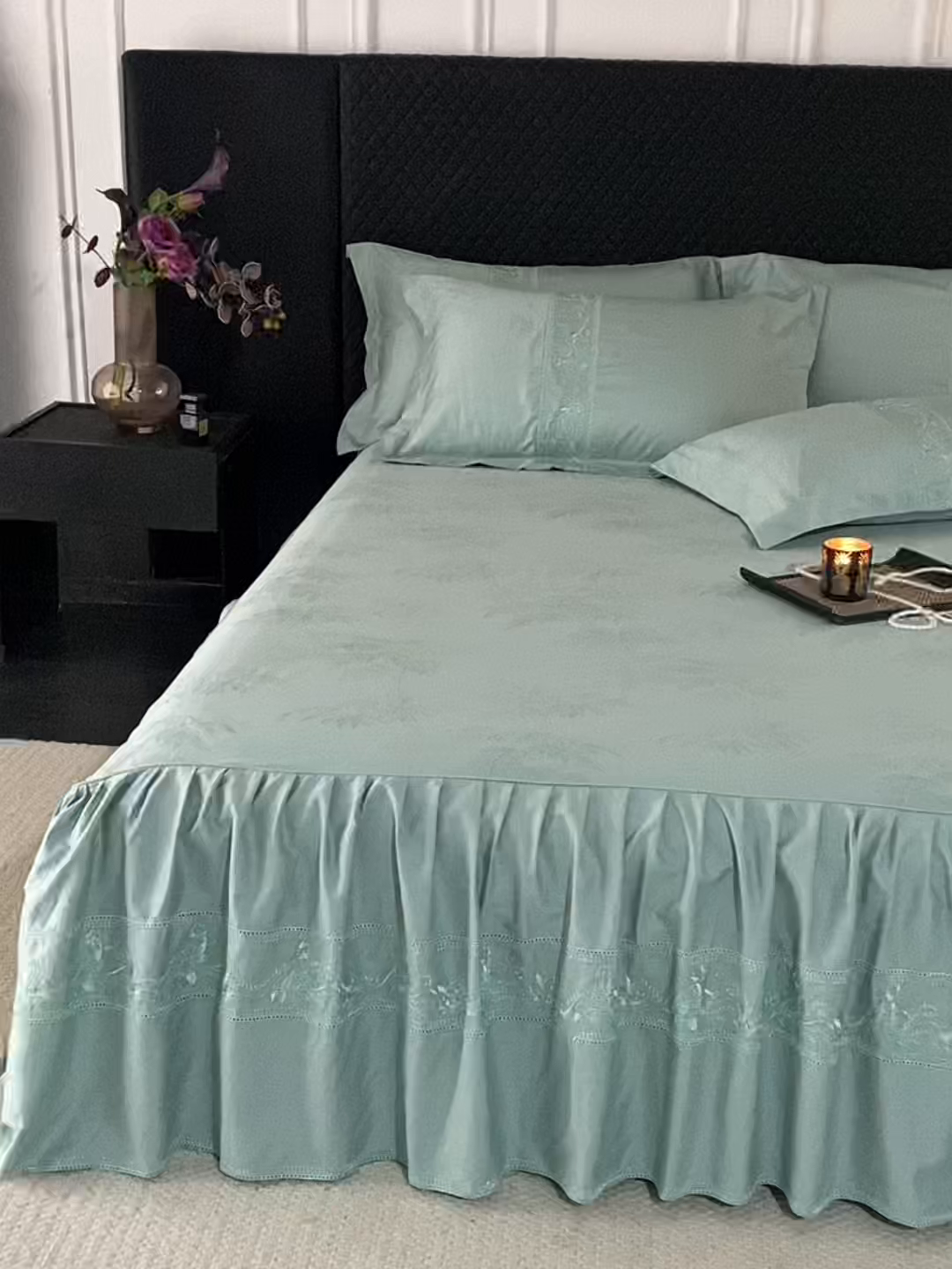 91家纺网 家纺一手货源 找家纺 美达家纺 2026新款全棉纯棉60s提花绣花床裙单床裙床裙单件 居有竹-景泰蓝