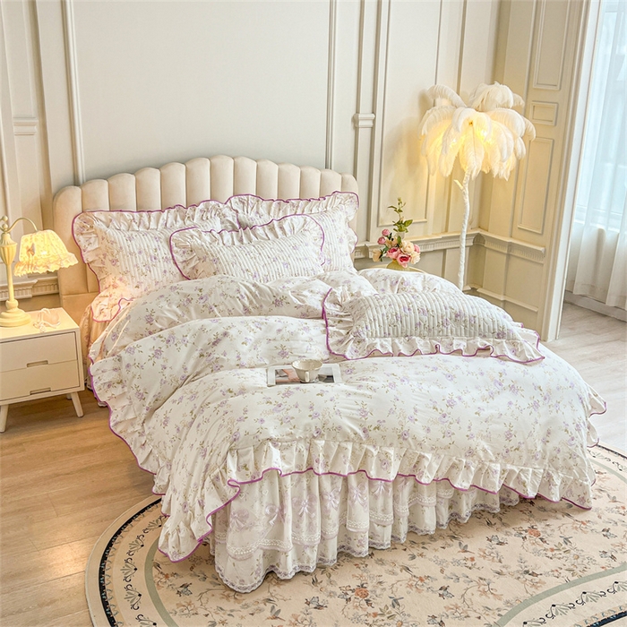 91家纺网 家纺一手货源 找家纺 宜凡家纺 2026新款全棉公主风夹棉床裙三件套 海棠之恋