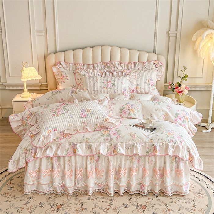 91家纺网 家纺一手货源 找家纺 宜凡家纺 2026新款全棉公主风夹棉床裙三件套 玉容昭婉