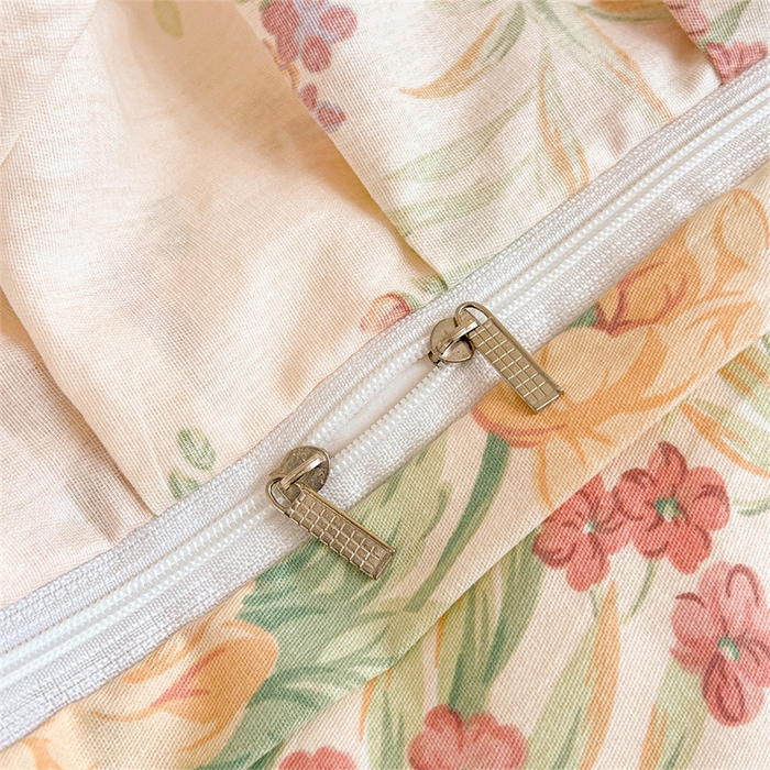 91家纺网 家纺一手货源 找家纺 宜凡家纺 2026新款全棉公主风夹棉床裙四件套 春色入梦