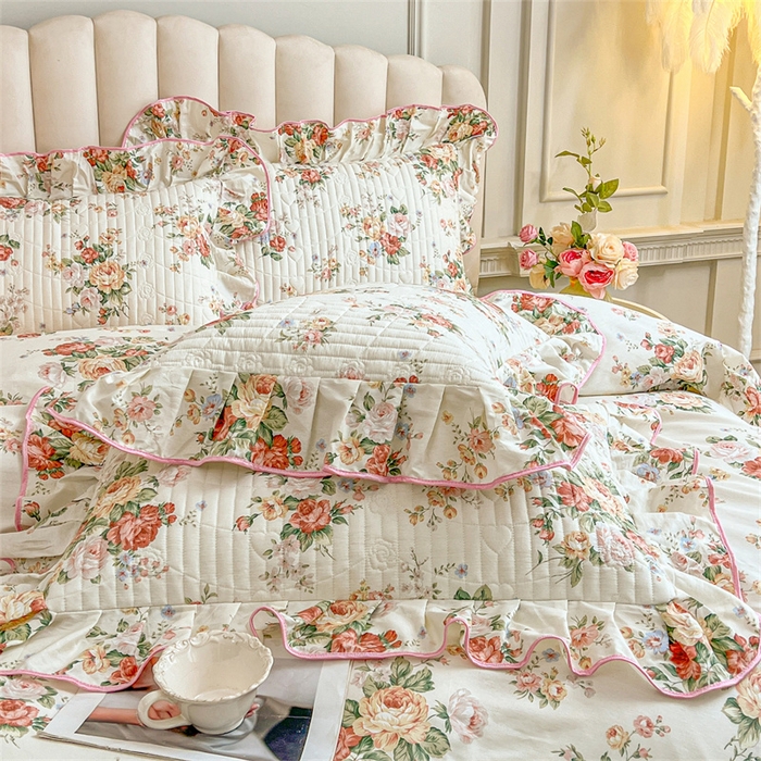 91家纺网 家纺一手货源 找家纺 宜凡家纺 2026新款全棉公主风夹棉床裙四件套 洛川花海