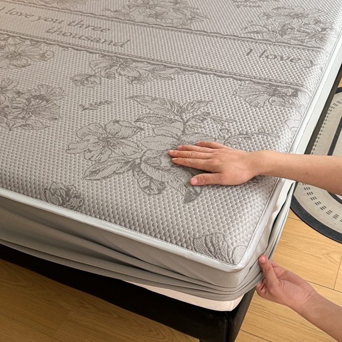 91家纺网 家纺一手货源 找家纺 怡源梦 2026新款A类凉感冰豆豆提花床笠凉席-花之恋系列 花之恋 灰色