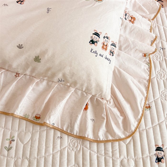 91家纺网 家纺一手货源 找家纺 宜凡家纺 2026新款全棉公主风夹棉床裙四件套 森林动物派