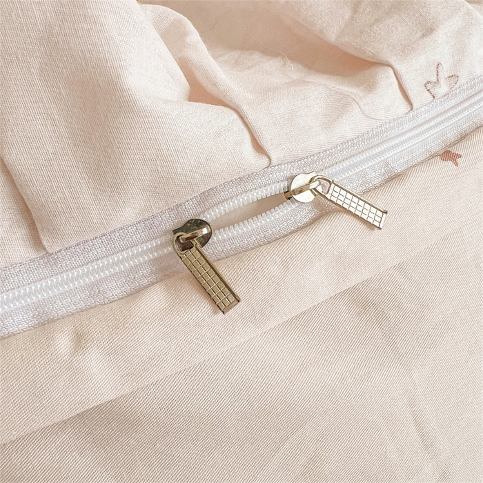 91家纺网 家纺一手货源 找家纺 宜凡家纺 2026新款全棉公主风夹棉床裙四件套 森林动物派